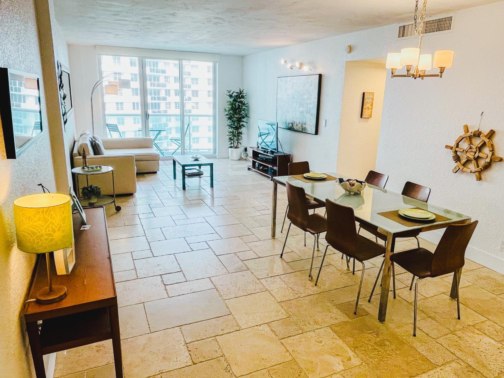 The Tides Condo On Голливуд Экстерьер фото