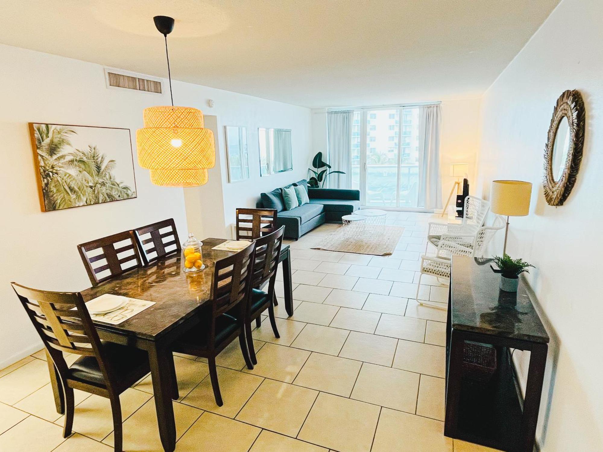 The Tides Condo On Голливуд Экстерьер фото