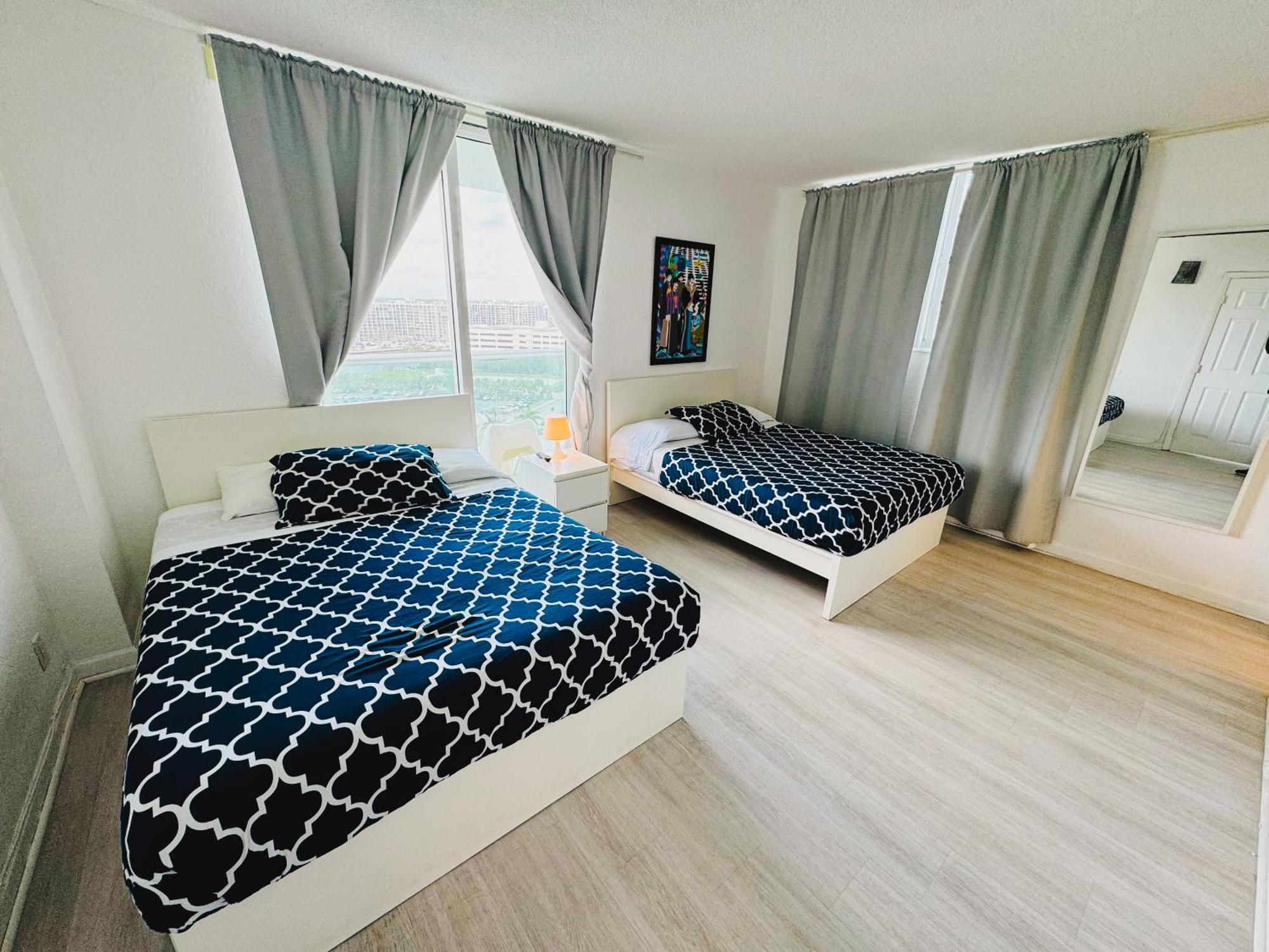 The Tides Condo On Голливуд Экстерьер фото